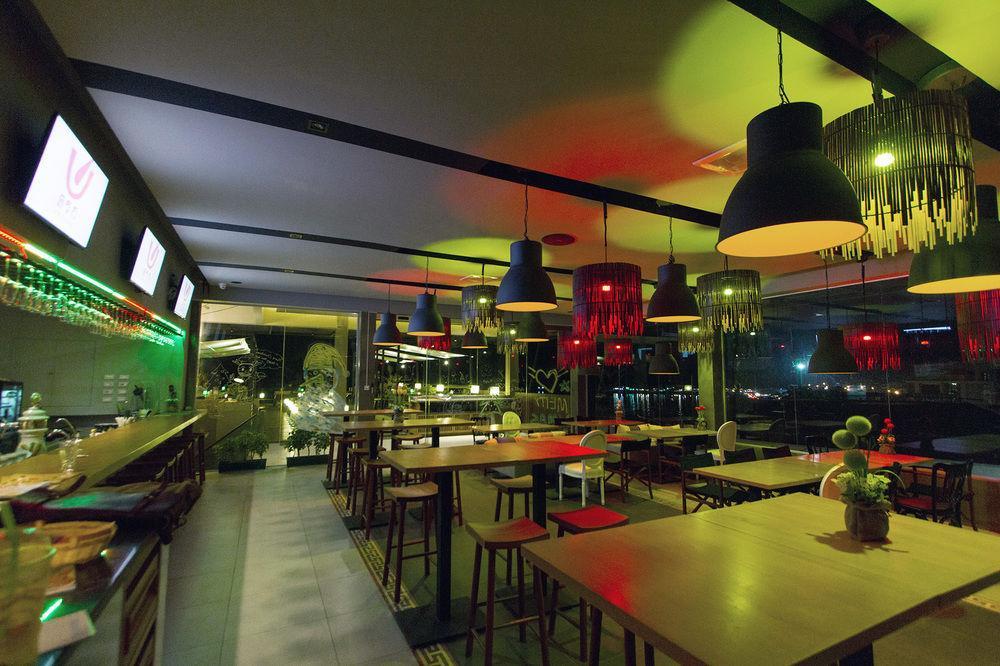 Kroque Boutique & Bistro Ang Sila Luaran gambar