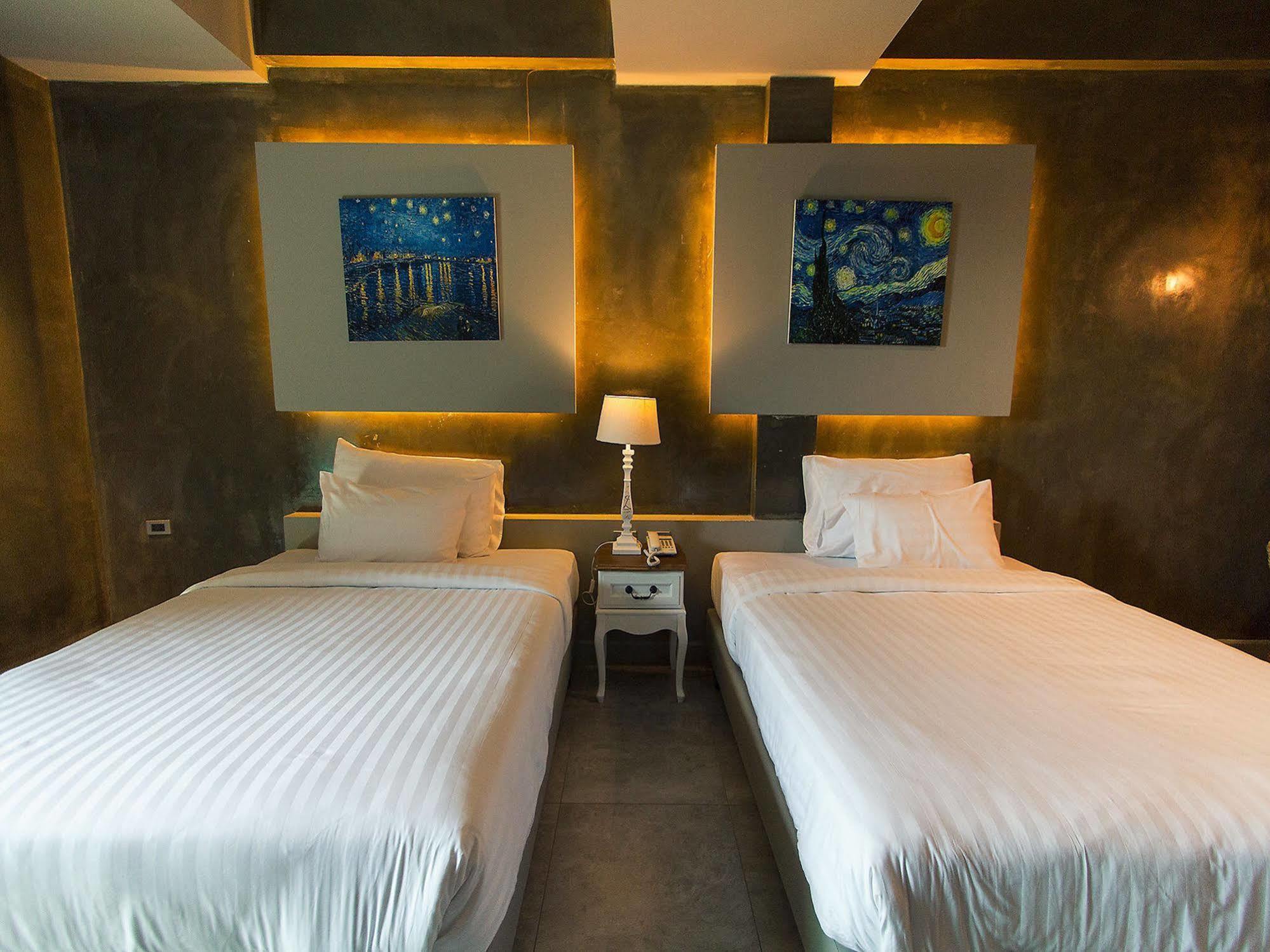 Kroque Boutique & Bistro Ang Sila Luaran gambar
